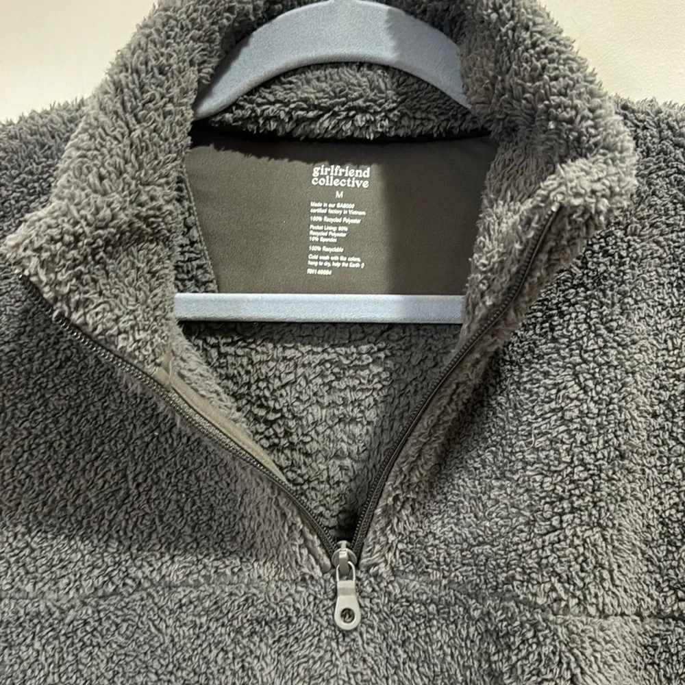 GIRLFRIEND COLLECTIVE RECYCLED FLEECE SWEATER - Picture 9 of 10